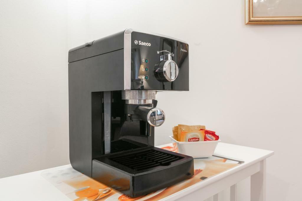 Casa Delle Botteghe Apartment Венеция Екстериор снимка
